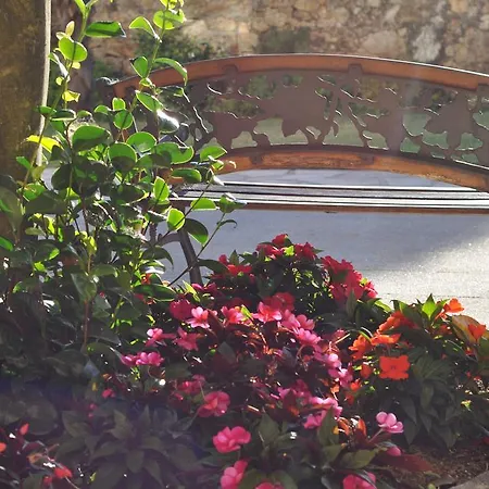 Pazo De Galegos 2*